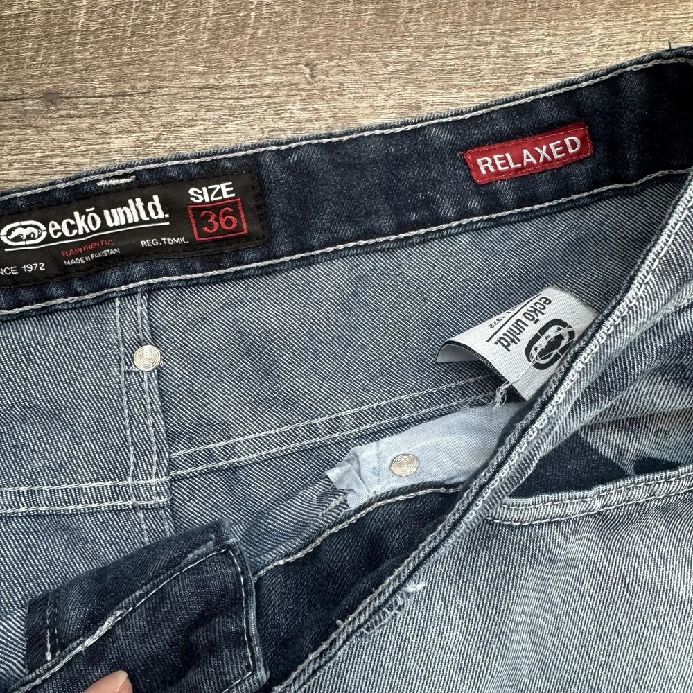 Vintage Y2K Ecko Unltd Relaxed Jean Shorts Size 38 Blue Skate Grunge Inseam 11" - Picture 4 of 8